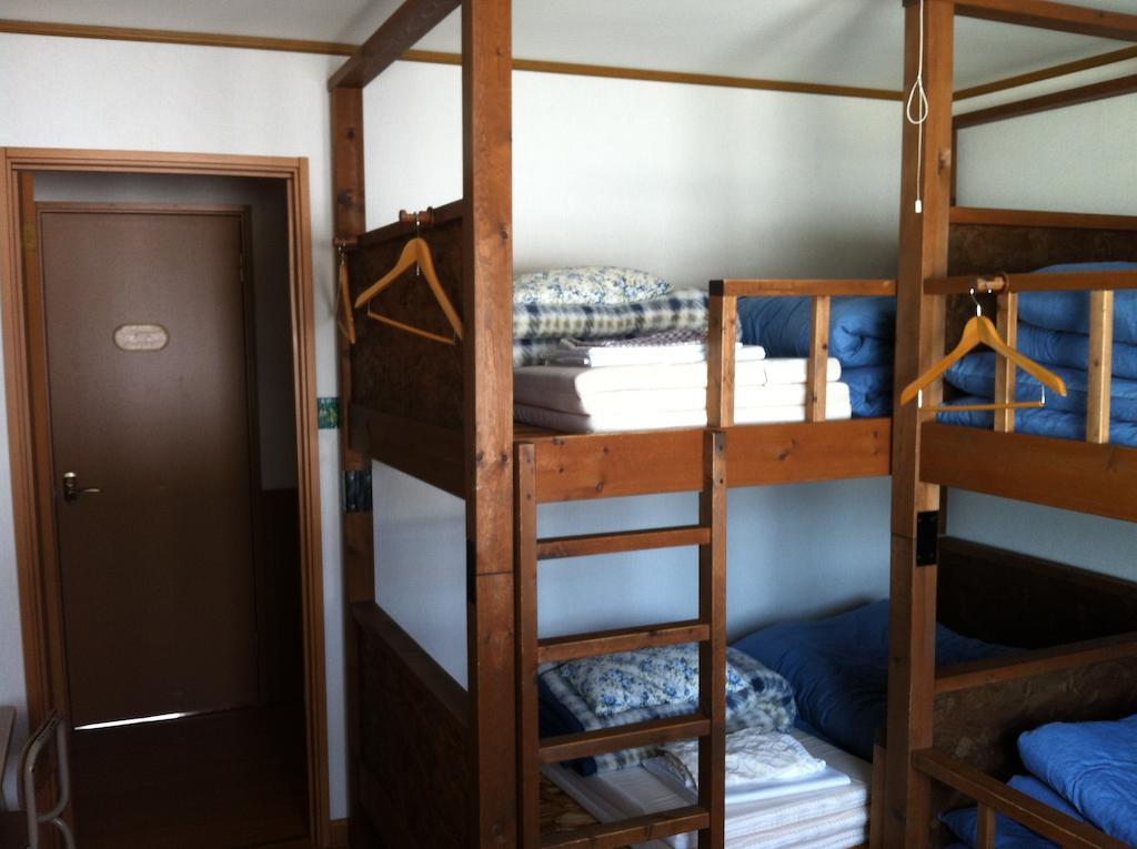 Obihiro Yachiyo Youth Hostel Starry Sky Inn Room photo